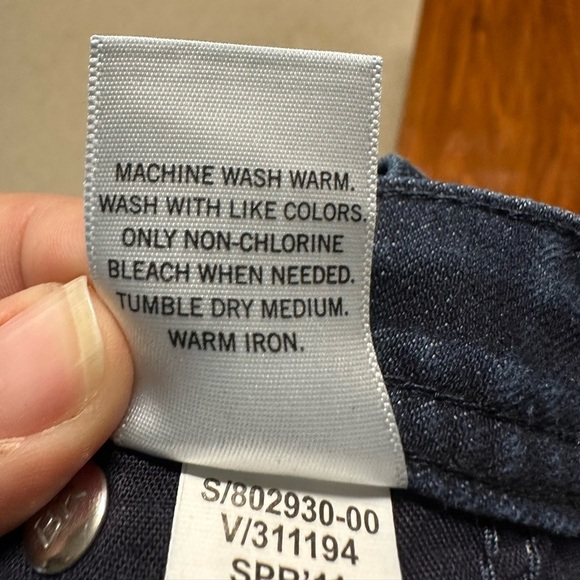 Women's Boot Cut Jeans - Picture 5 of 6